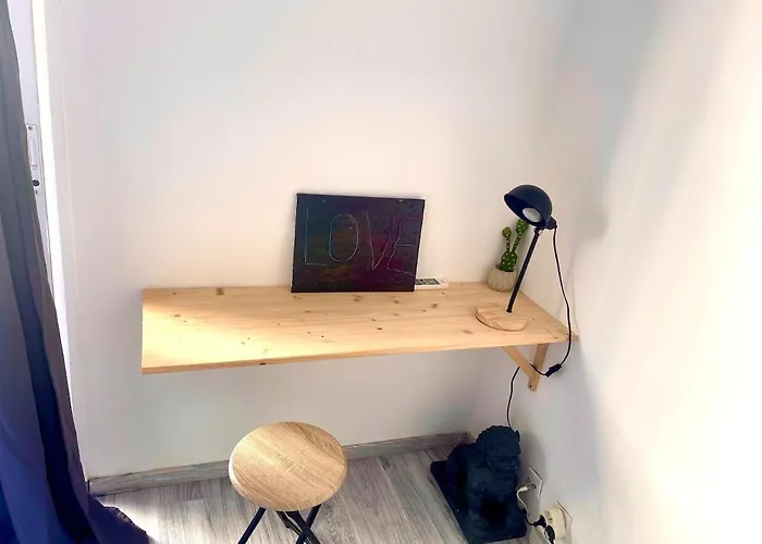 Fully-equipped 2-bedroom アパート